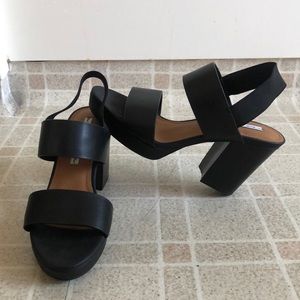 NEVER WORN! Size 36 Block Heel